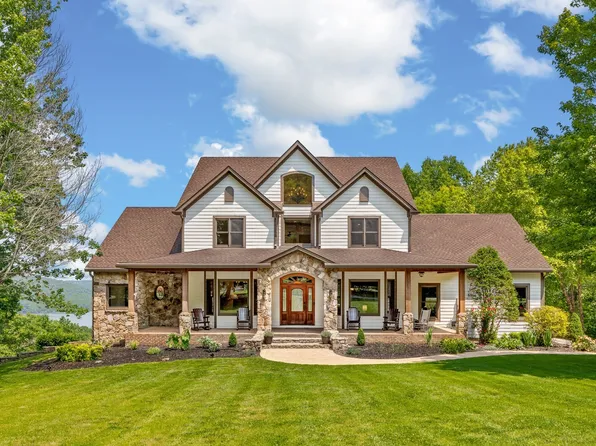 158 Lake Haven Ln, Normandy, TN 37360