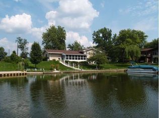 56021 Channel View Dr, Elkhart, IN 46516