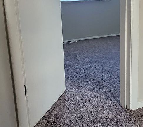 3rd image of 3234 N Talbot Ave APT 4