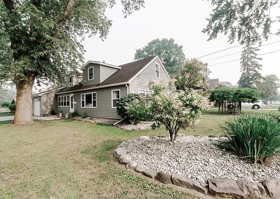 1st image of 509 Morand St