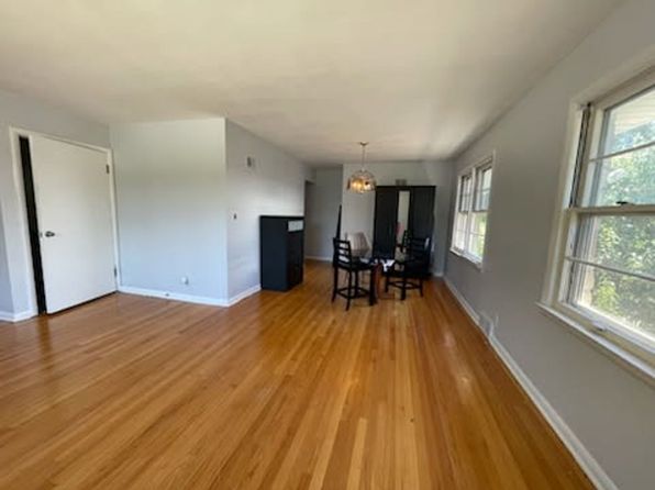 4338-40 N Sheffield Ave