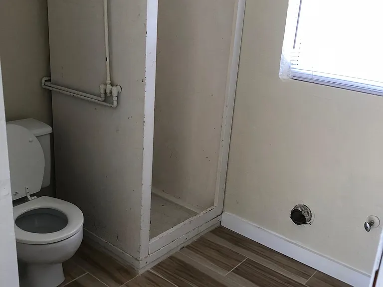 2215 Forest Dr — Photo 25
