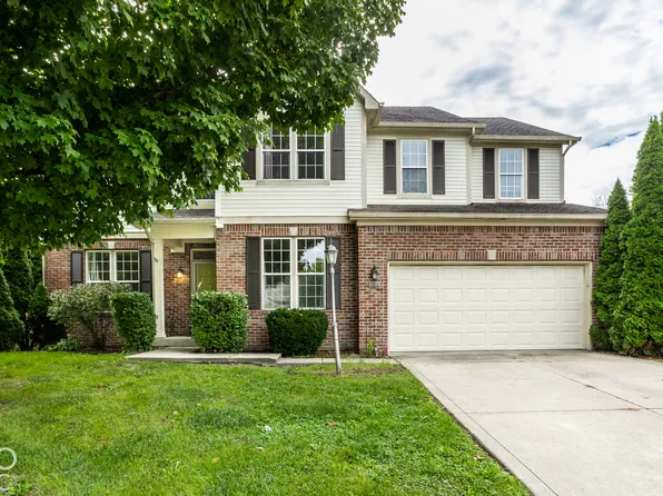 6843 Thousand Oaks Ln, Indianapolis, IN 46214