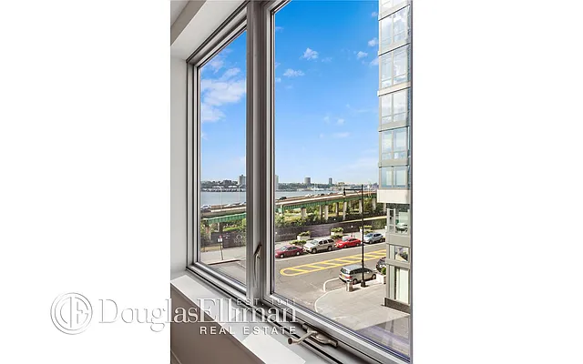 Rented by Douglas Elliman | media 23