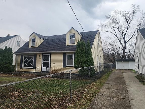 2nd image of 16206 Cloverside Ave