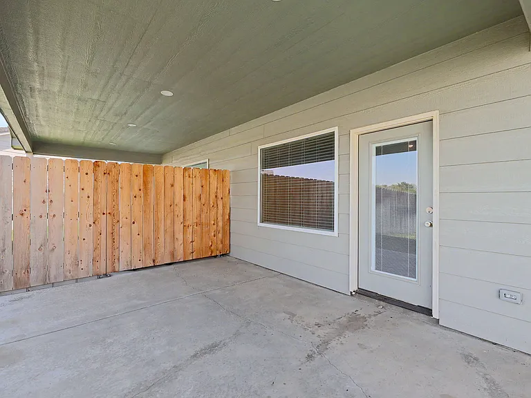 805 S Trails Head St — Photo 47