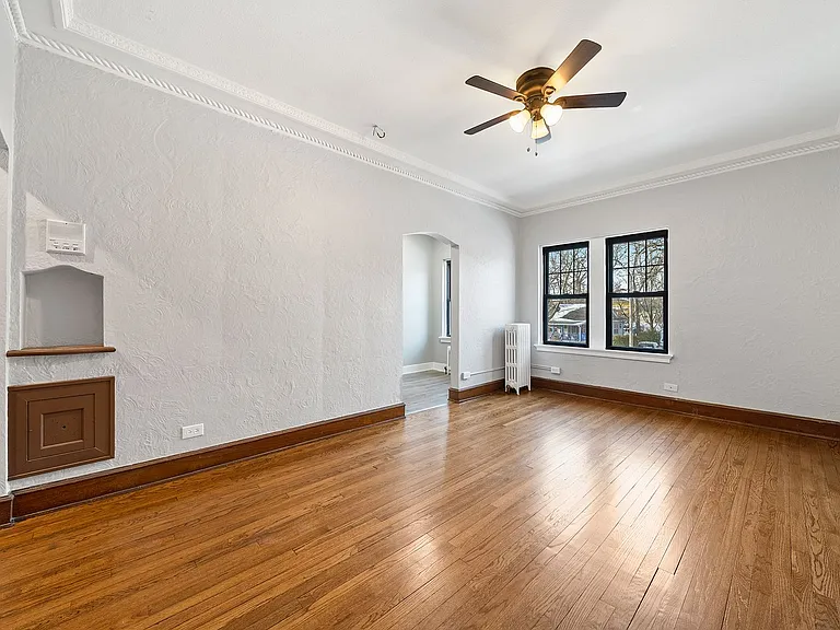 Bella Casa Apartments — Photo 8
