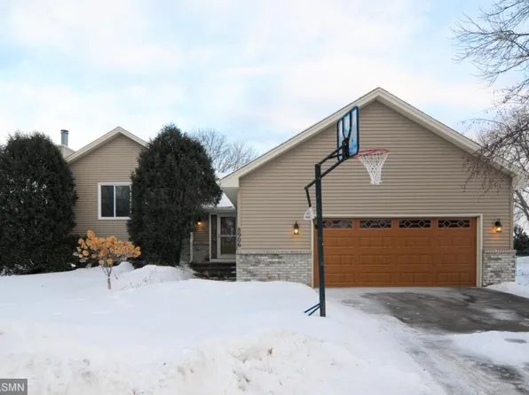 8906 Loch Lomond Blvd N, Brooklyn Park, MN 55443