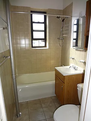 Rented by Inner Space Realty | media 9