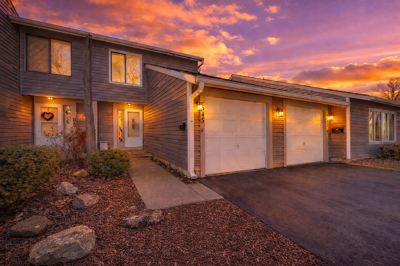 545 Alton Ct photo 1