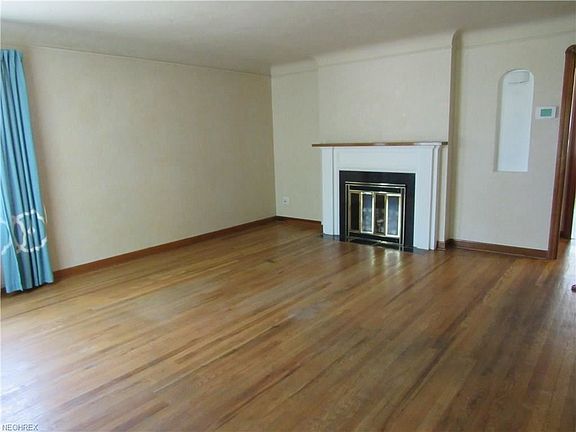 2nd image of 7503 Brookside Dr