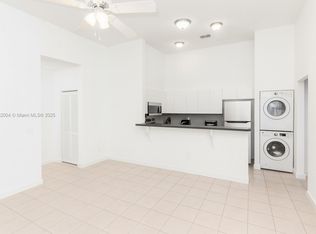 2516 Lincoln St, Hollywood, FL 33020