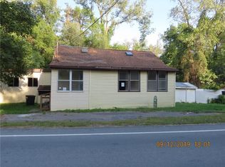 8216 Alloway Rd, Lyons, NY 14489