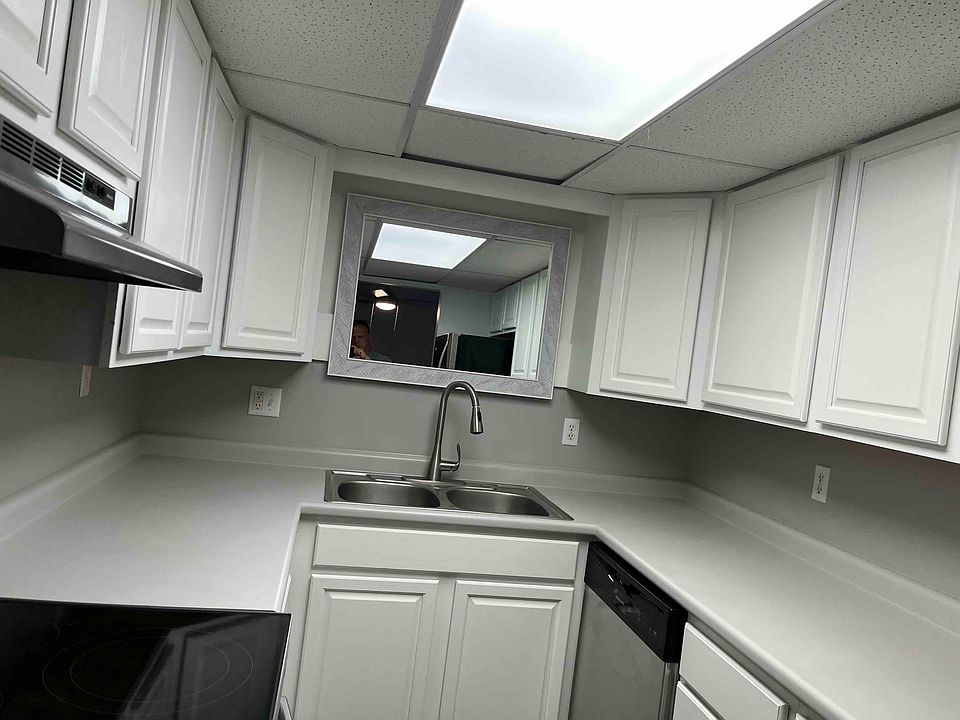 New kitchen with dishwasher