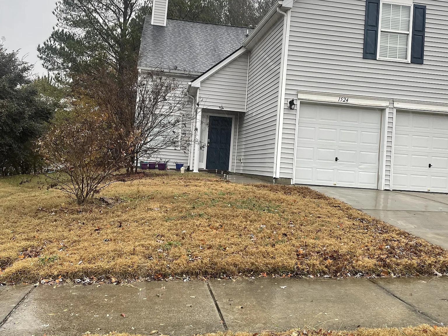 4 bed, 2.5 bath, 1602 sqft, $2,200 — Photo 1