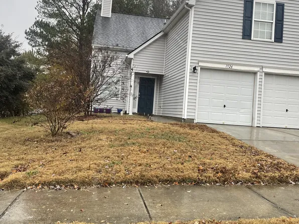 1524 Cricket Ridge Dr, Raleigh, NC 27610