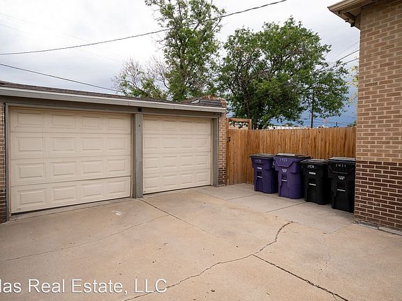 4th image of 1431 Zenobia St Unit A