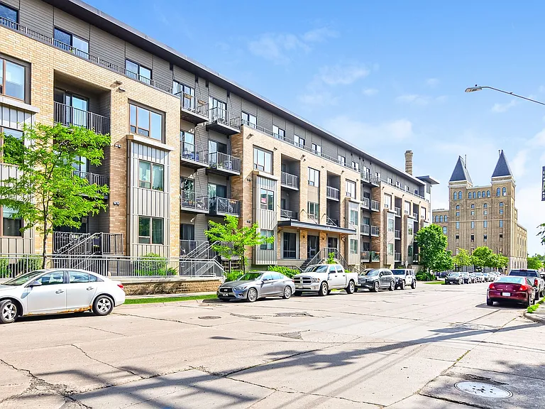 The Grain Belt Apartments | Now Leasing | — Photo 54