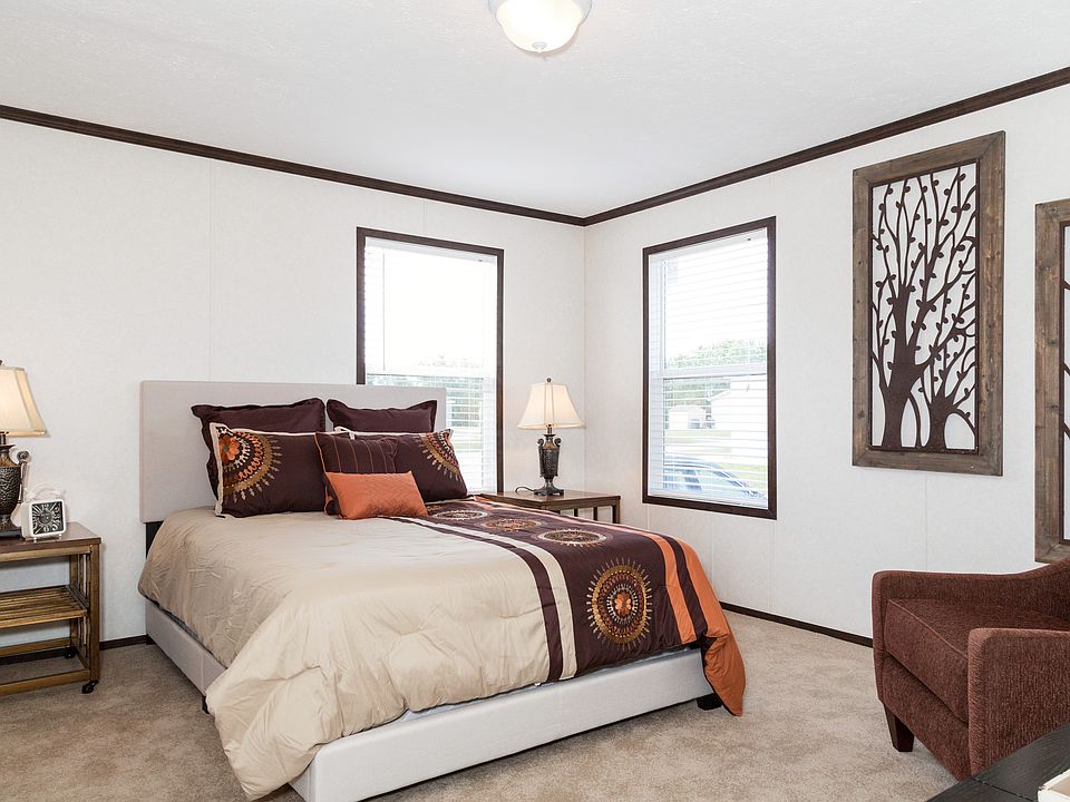 2nd image of 4624 Ilium Ln NW