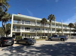 2071 Australia Way W APT 41, Clearwater, FL 33763