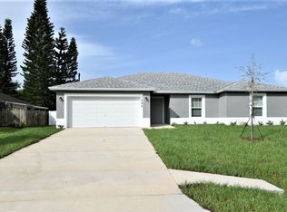 1892 SW Alberca Ln, Port Saint Lucie, FL 34953