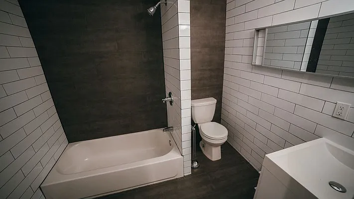 Rented by Nooklyn NYC LLC | media 7