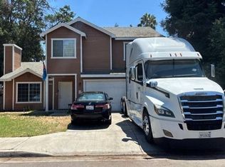 4639 W Saginaw Way, Fresno, CA 93722