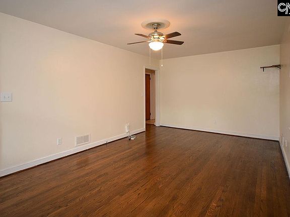 4th image of 1001 Summerland Dr