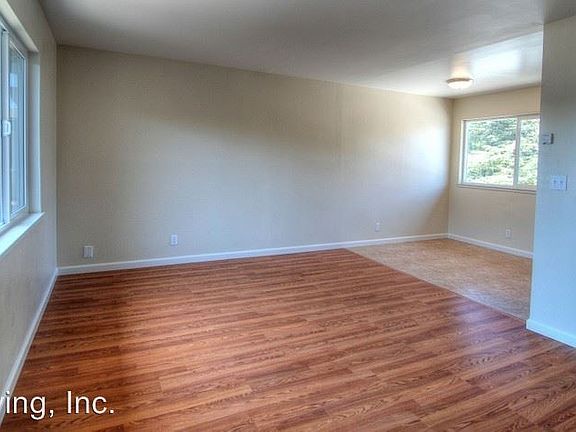 2nd image of 1758 S Grant St APT 02