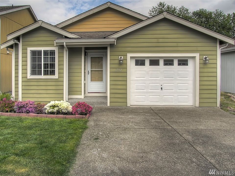 1st image of 6782 Takota Pl NE