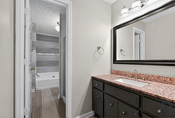 968 Pine Ridge Dr — Photo 15