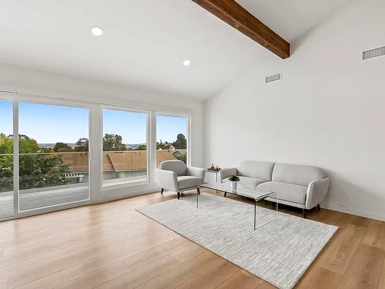 2143 Caminito San Martin — Photo 21