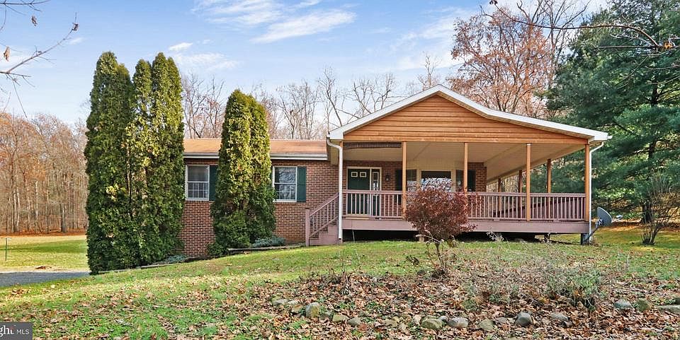 1st image of 9609 Crystal Falls Dr