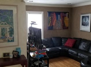 2452 Devon Ln, Birmingham, MI 48009