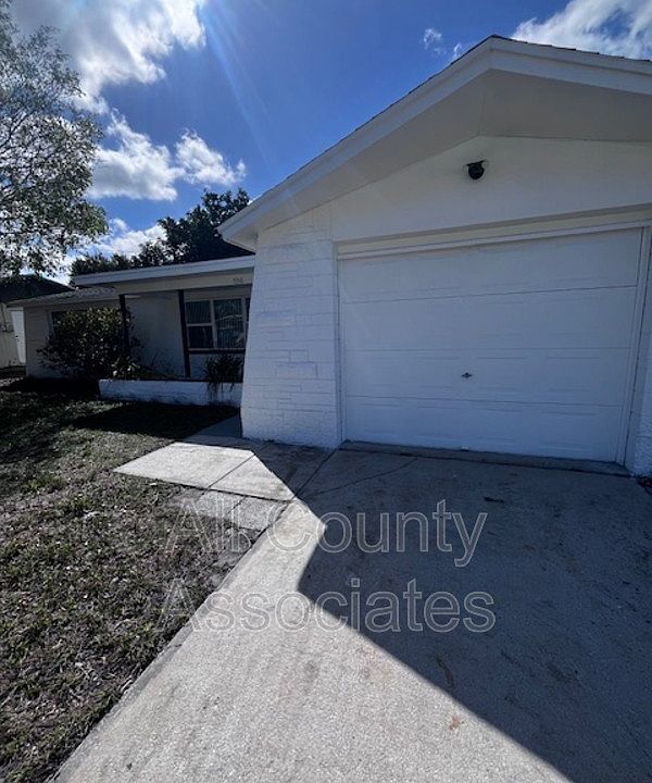 1st image of 5316 Seahorse Dr