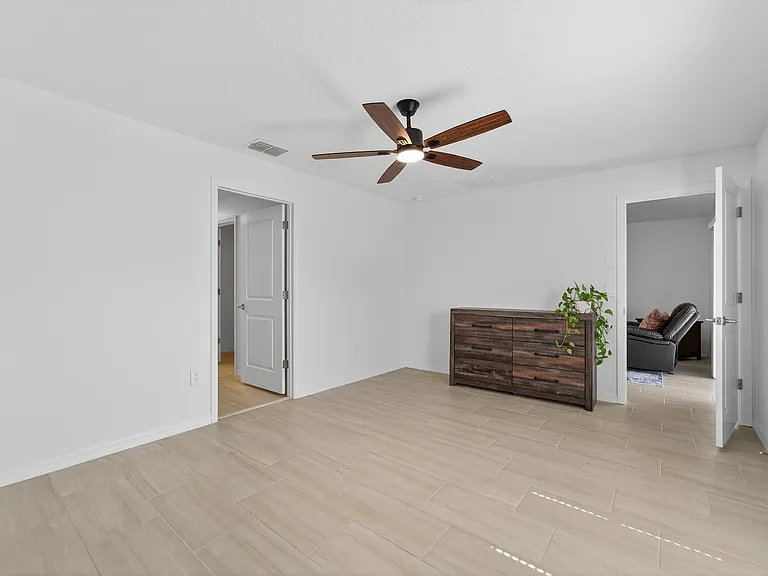 17512 Shirewood Way — Photo 8