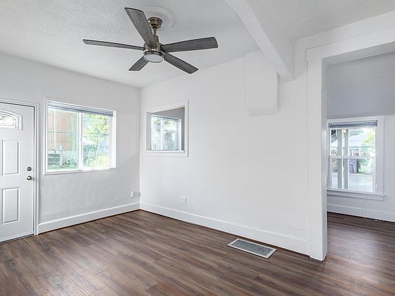 3rd image of 1260 E Emerson Ave Unit 3
