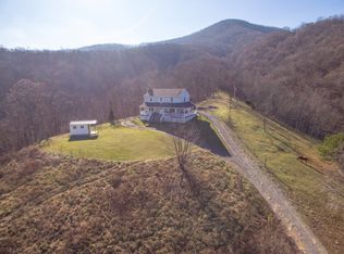 450 Rhodes Ln, Troutville, VA 24175