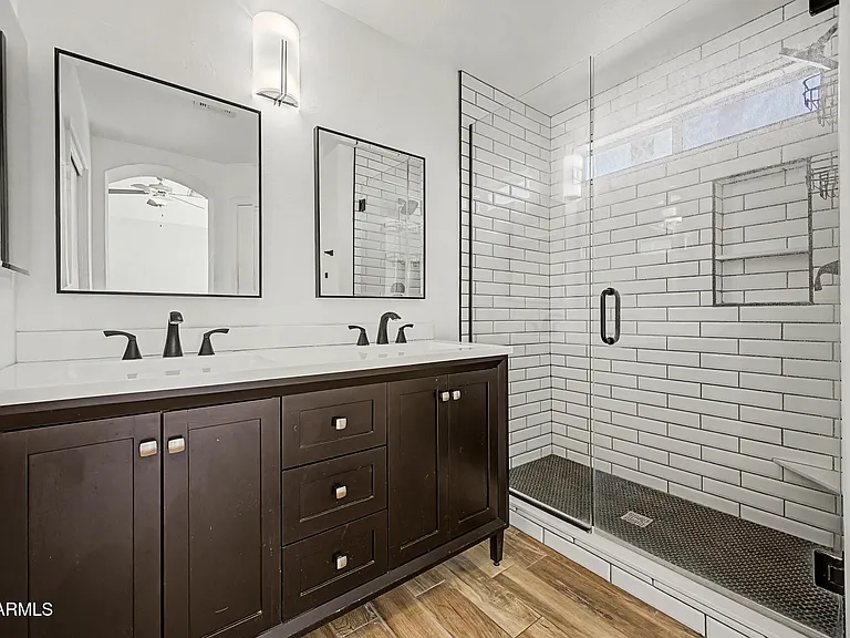 2155 W Olla Ave — Photo 20