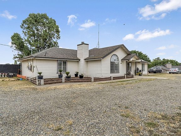 3rd image of 19729 Brightwood Road