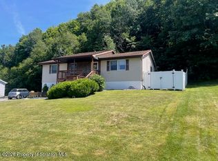 335 Bailey St, South Abington Township, PA 18411
