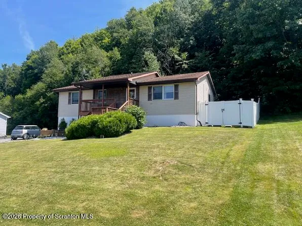 335 Bailey St, South Abington Township, PA 18411