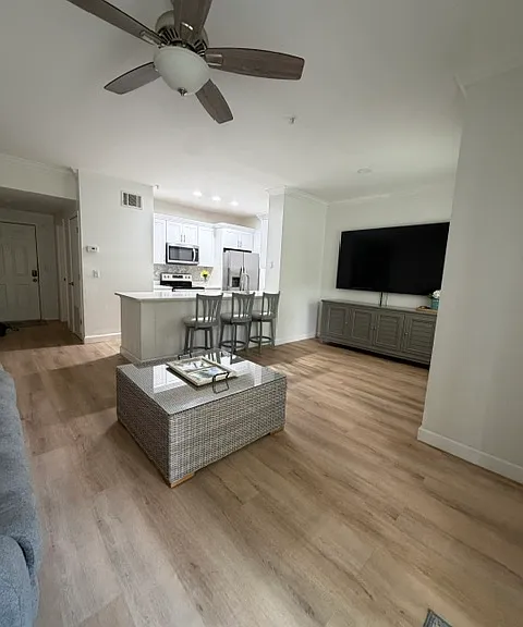 516 Water St #516 — Photo 9