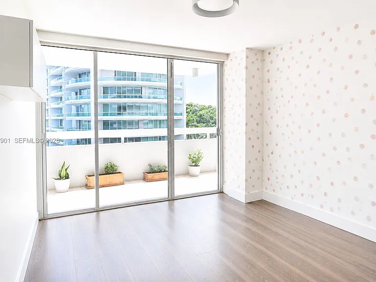 1627 Brickell Ave #1005 — Photo 16