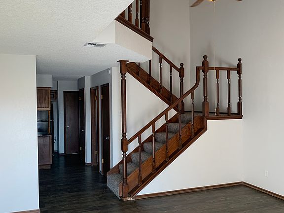 3rd image of 4211 Fort Dr #4211