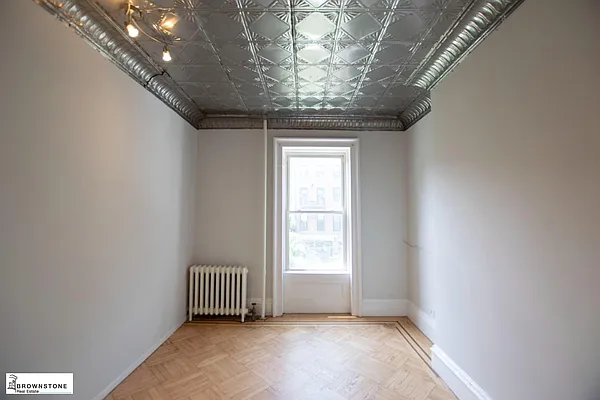 Rented by Brownstone Real Estate | media 21