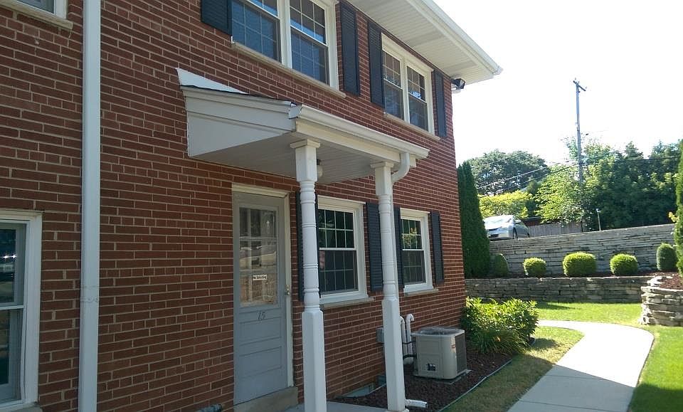 1st image of 3129 S 122nd St APT 15