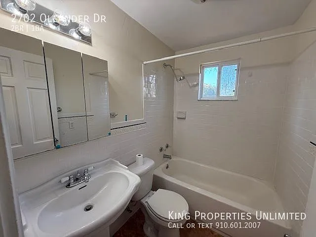 2702 Oleander Dr — Photo 12