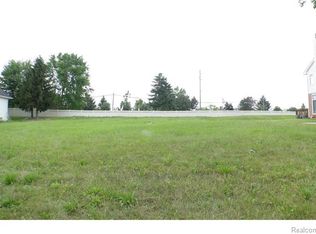 6274 Stonebridge W, West Bloomfield, MI 48322