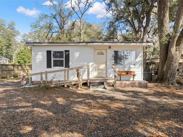 3925 NE 92nd Pl, Anthony, FL 32617